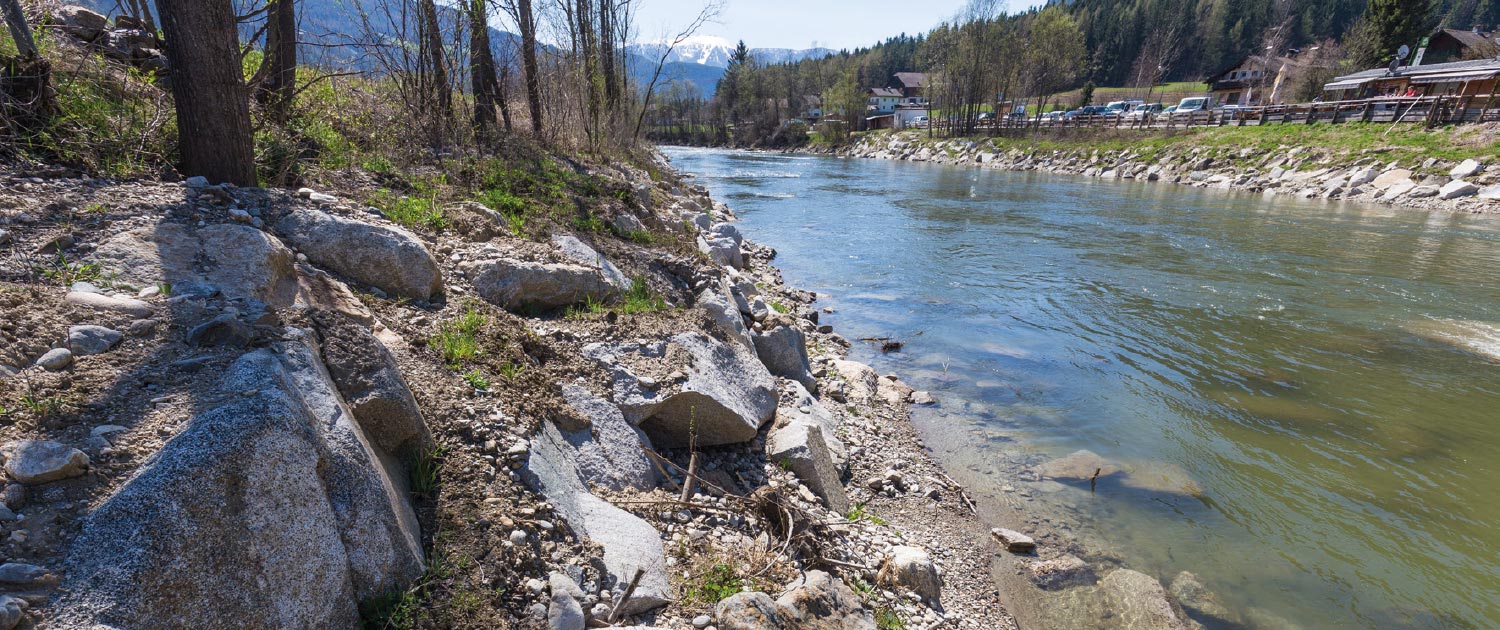 Tieferlegung Fluss Uttenheim