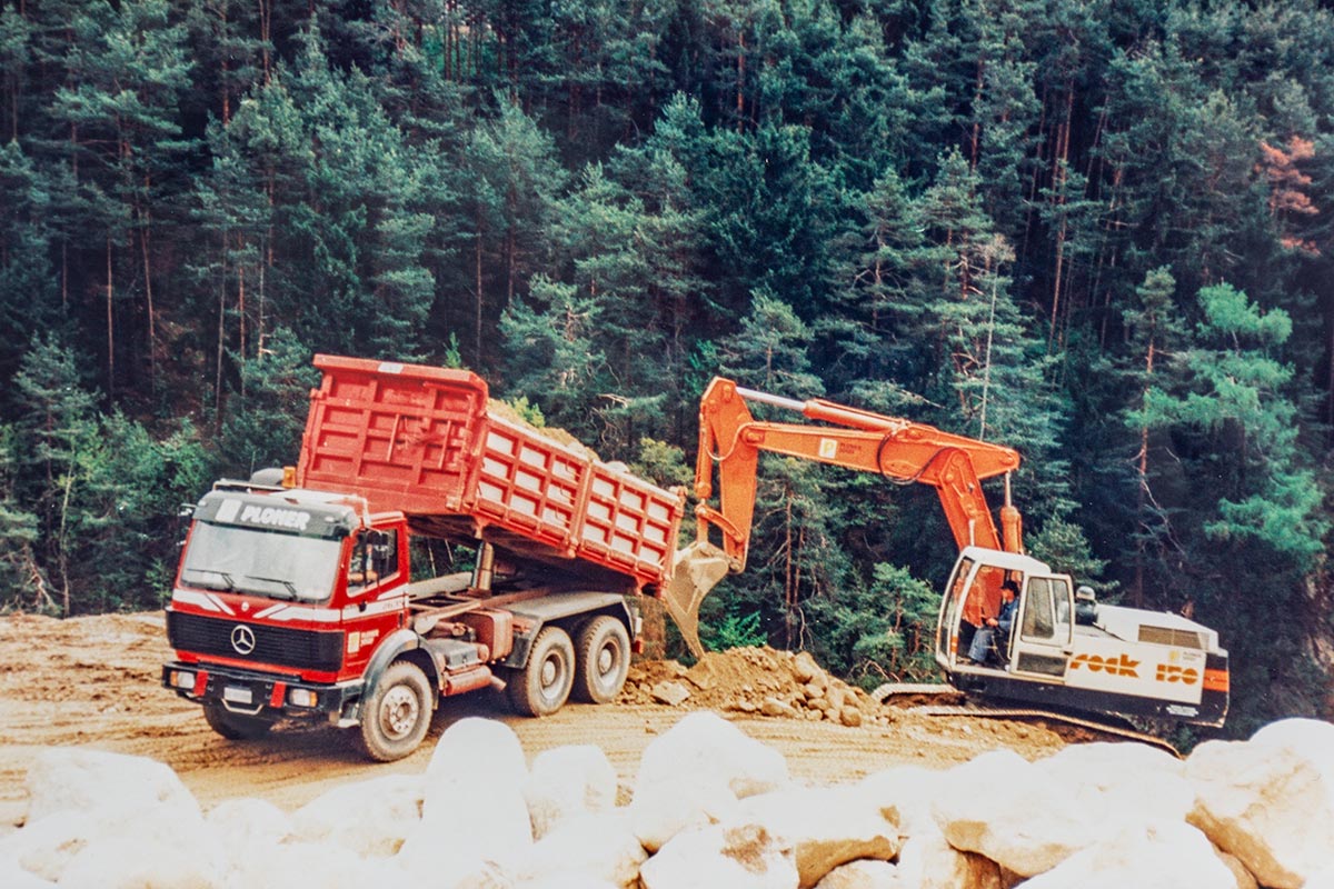 Ploner Tiefbau Baggerunternehmen